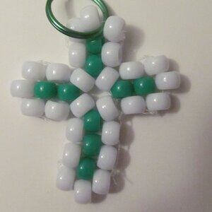 Pony Bead Small Cross Item #11512025